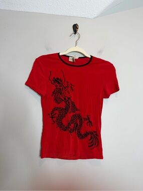 Divine USA Red Dragon Graphic Baby Tee Medium Y2K Asian Tattoo Indie Sleaze